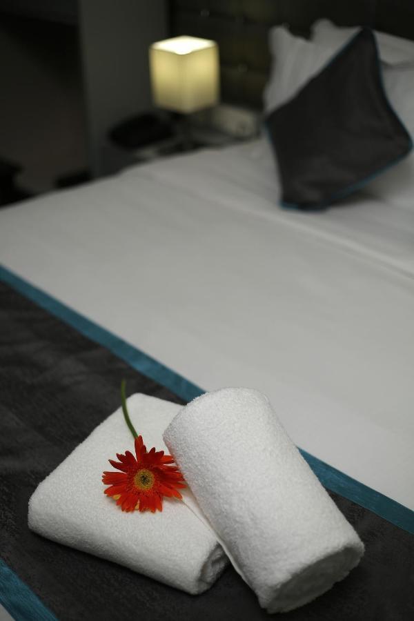 Park Iris Hotels, Mg Road Vijayawada Exterior photo