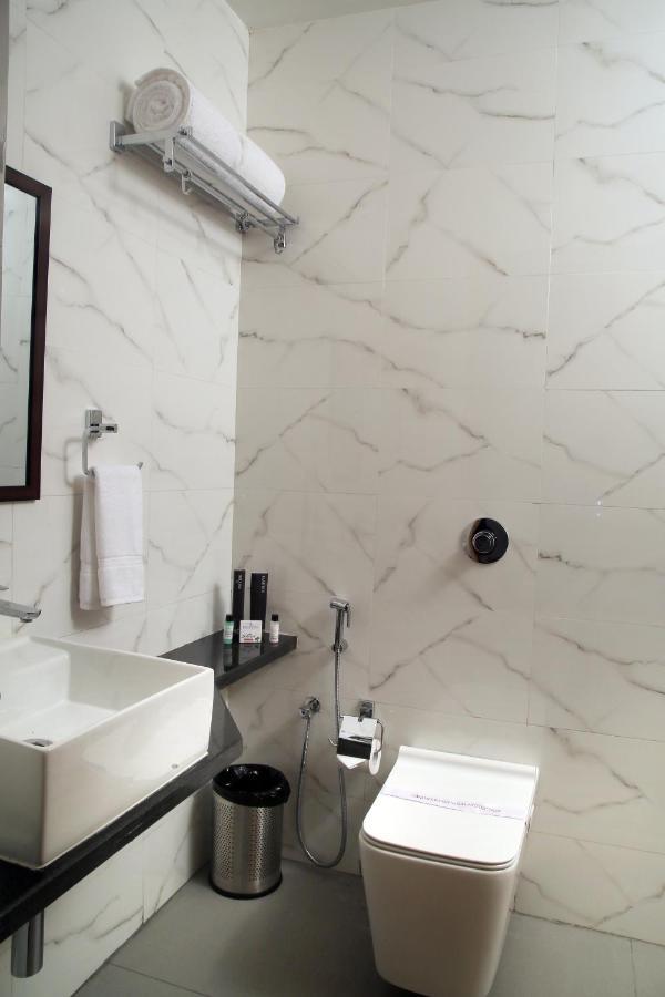 Park Iris Hotels, Mg Road Vijayawada Exterior photo