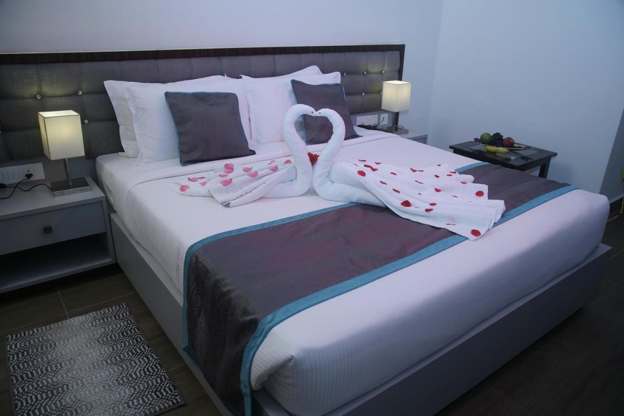 Park Iris Hotels, Mg Road Vijayawada Exterior photo